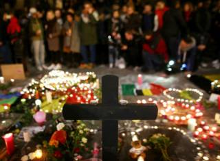 Homenaje a las víctimas de Bruselas