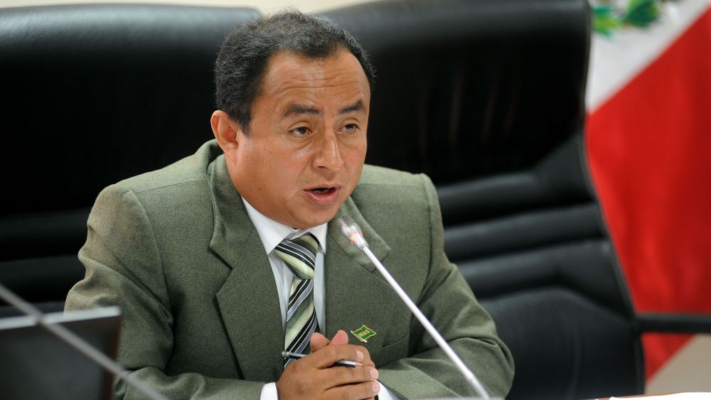 Gregorio Santos afrontará en libertad el proceso que se le sigue por presuntos actos ilegales durante su gestión como gobernador de Cajamarca.